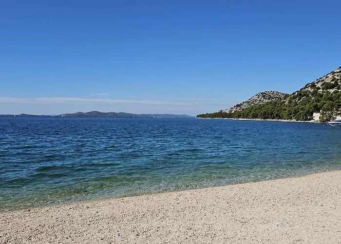 Maui, Kamp Heron, Drage, Croatia * Drage