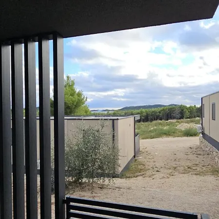 Maui, Kamp Heron, Drage, Croatia Holiday home