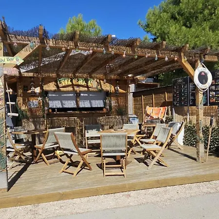 Maui, Kamp Heron, Drage, Croatia Holiday home